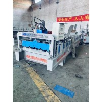 金碩 供應(yīng) 820壓瓦機(jī) 彩鋼板壓瓦機(jī) 820彩鋼瓦機(jī)器